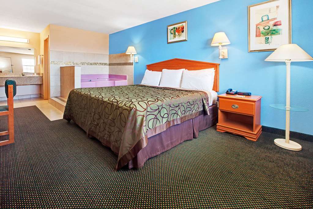 Hotel Super 8 By Wyndham Terrell Pokój zdjęcie